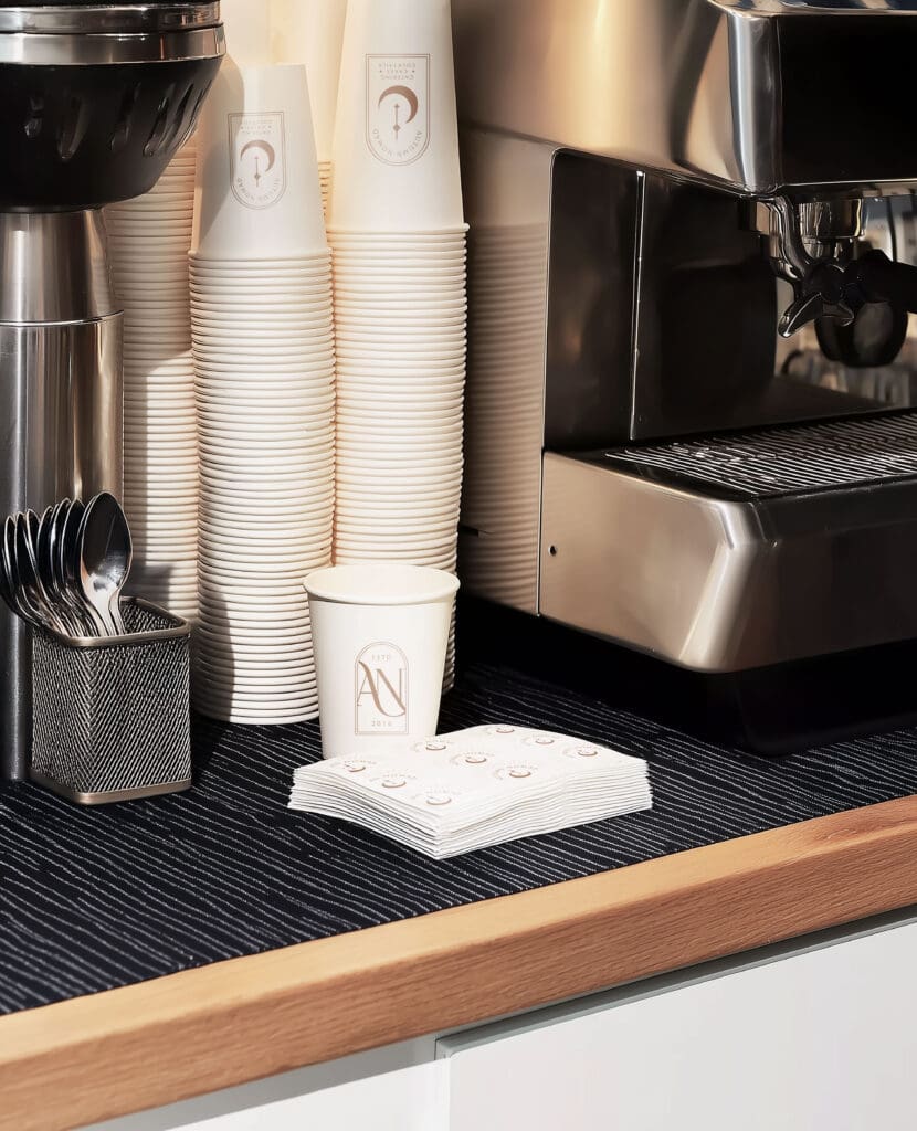 New Hampshire–based event caterer specializing in craft cocktails; Autumn Nomad; New Hampshire Event Catering Inspired by Travel & Design